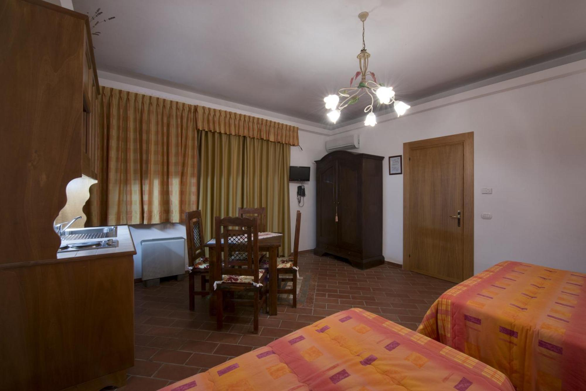 Cecco Di Nara Hotel Масароза Стая снимка
